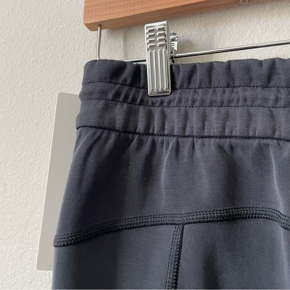 Lululemon Softstreme High-Rise Straight Leg Crop Black 24” Size 4 New With Tag - Picture 5 of 12